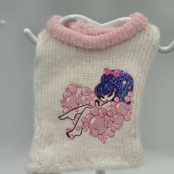 Bratz Doll Clothing Set: Bunny & Bubbles Top Green "Glam" Tank - Picture 3 of 7